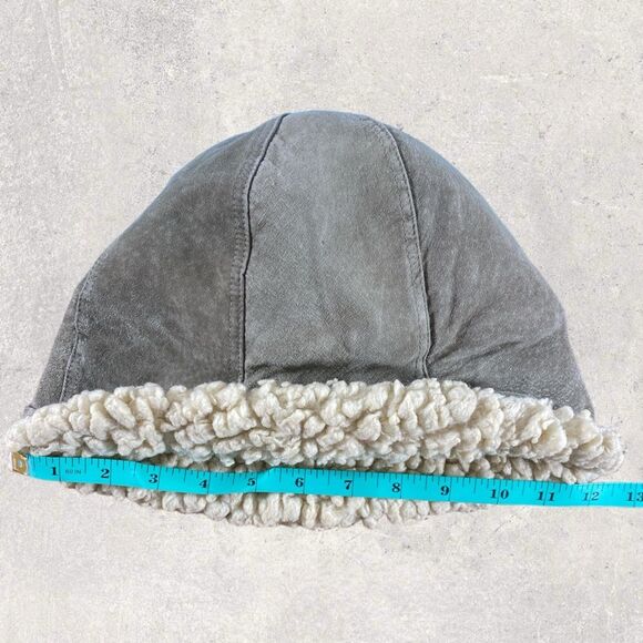 H&M Suede Beanie - Picture 4 of 6